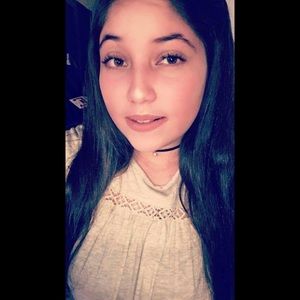 Meet your Posher, Valerie